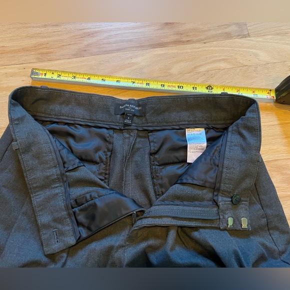 Banana Republic Wide-Leg Flannel Trouser - Picture 3 of 9